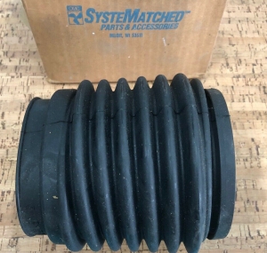 3852857, ГОФРА КАРДАННОГО ПРИВОДА(OMC King Cobra)